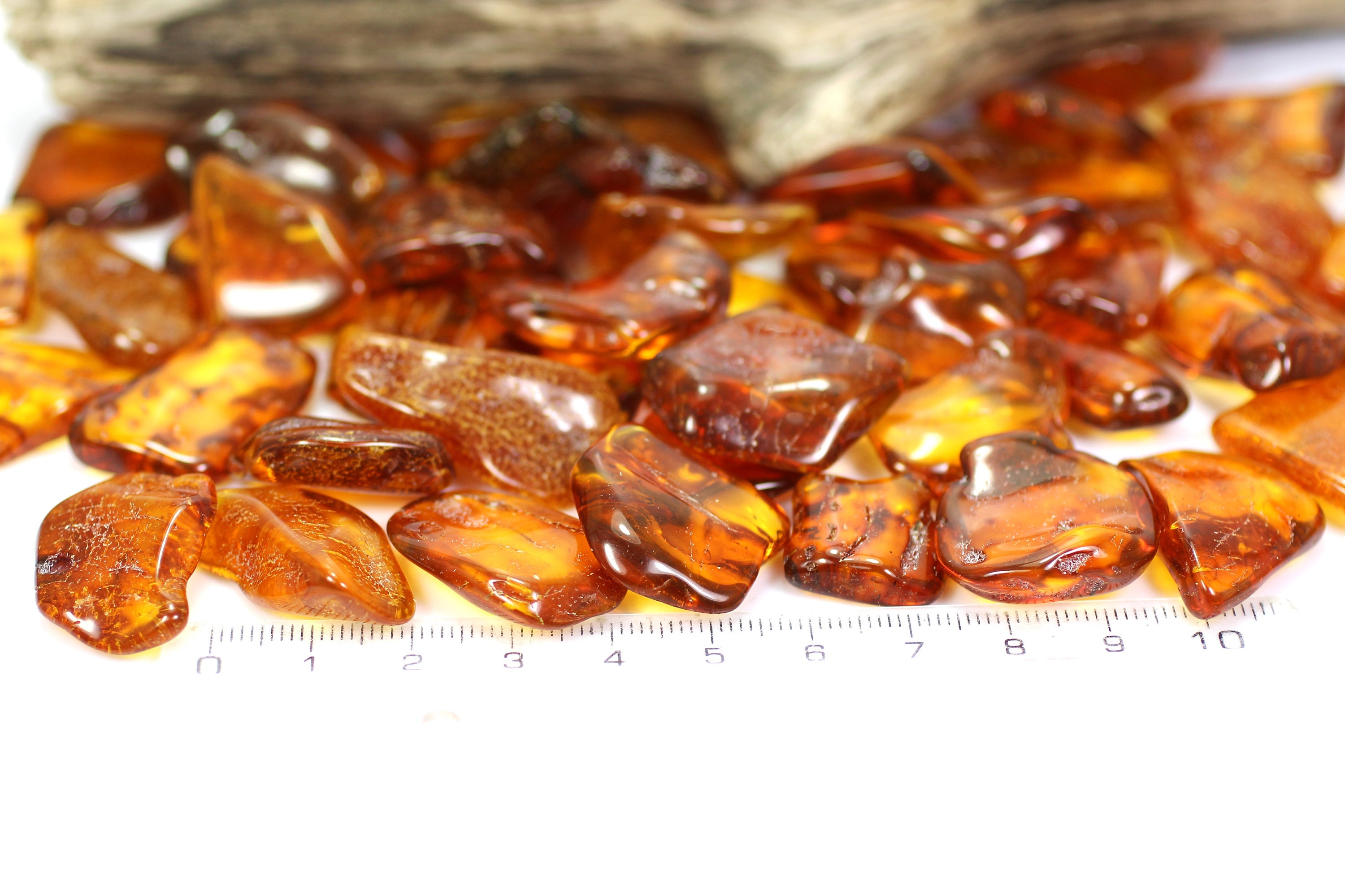 crafters tumbled stones 2 pcs lot polished 7,9 grams and  8,9 grams Genuine natural Baltic Amber Stones