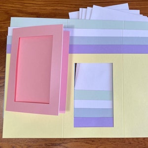 5x biglietti con apertura a tre ante - Primavera pastello - Colori PYO - Rosa/Giallo/Blu/Verde - biglietto a 3 ante - per punto croce - 4x6" - App rettangolare