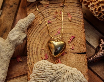 Vintage Heart of Gold Necklace