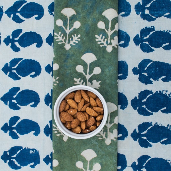 Nappe Ou Tapisserie En Coton Indigo Bleu - Impression Manuelle (hand Block Print), Motif Géométrique - Fabriqué En Inde