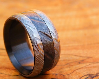 Black Zirconium x Stainless Damascus Ring