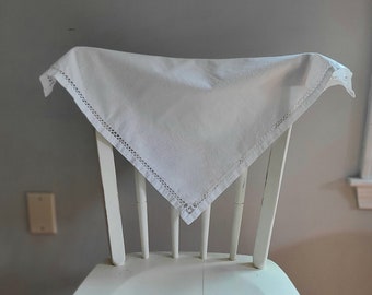 Vintage White Square Pulled Tread Table Topper, Dresser Scarf, Small Runner