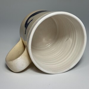 Taza de ballena, taza hecha a mano, taza náutica, taza de café, taza de cerámica, linda ballena imagen 6