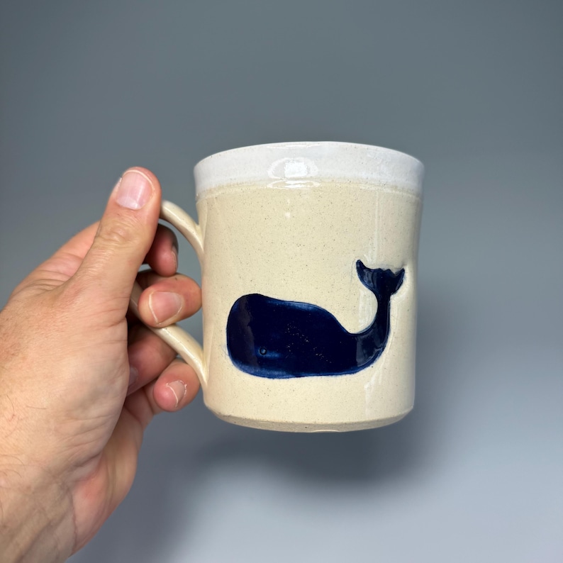 Taza de ballena, taza hecha a mano, taza náutica, taza de café, taza de cerámica, linda ballena imagen 5