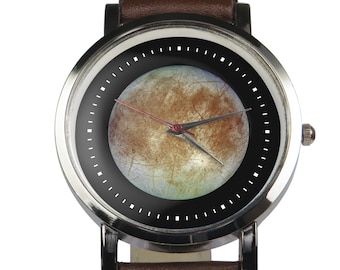 Europa wristwatch design. Black or Brown strap