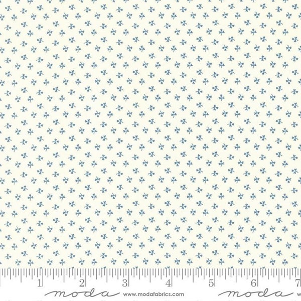 Moda "Cascade" Sweetness Blender Cloud (44328-11) by 3 Sisters