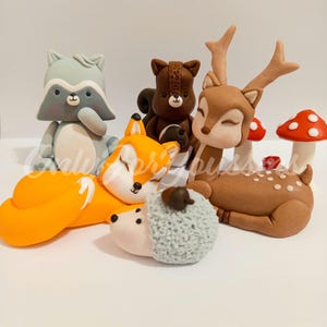 Fondant woodland animal cake topper fawn, Squirrel,hedgehog, mushroom, fox, raccoon Cake decoration birthday Baby shower Christening party