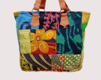 Vintage katoenen Kantha tas/Indiase patch schoudertas/handgemaakte Kantha tas/cadeau voor haar/Kantha lederen handvat tas