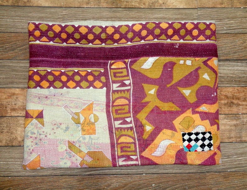 Indian Vintage Cotton Kantha Quilt Floral Kantha Bedcover Handmade Fine Kantha Quilt Reversible Blanket Twin Ralli Old Gudari Cotton Throw