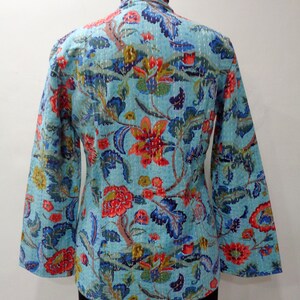 Kantha Quilted Jackets Indian Cotton Jacket Women Quilt Jacket Reversible Floral Jacket Reversible Ladies Winter Cotton Blazer image 4