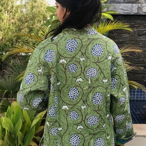 Indian Cotton Women Jacket Quilted Reversible Jacket Green Ladies Winter Blazer Double Sided Coat image 4