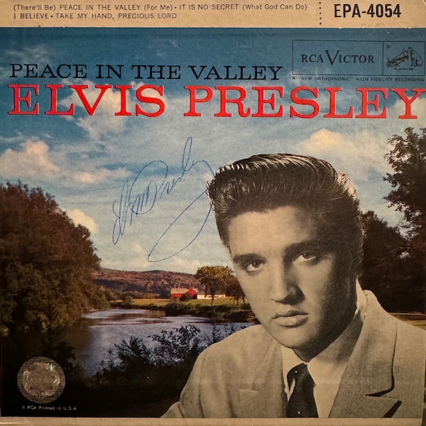 Elvis Presley Autographed "Peace In The Valley" 45 RPM Cover (COA)