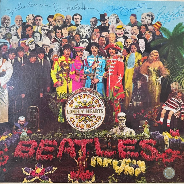 The Beatles Autographed "Sgt Peppers Lonely Hearts Club Band" LP (COA)