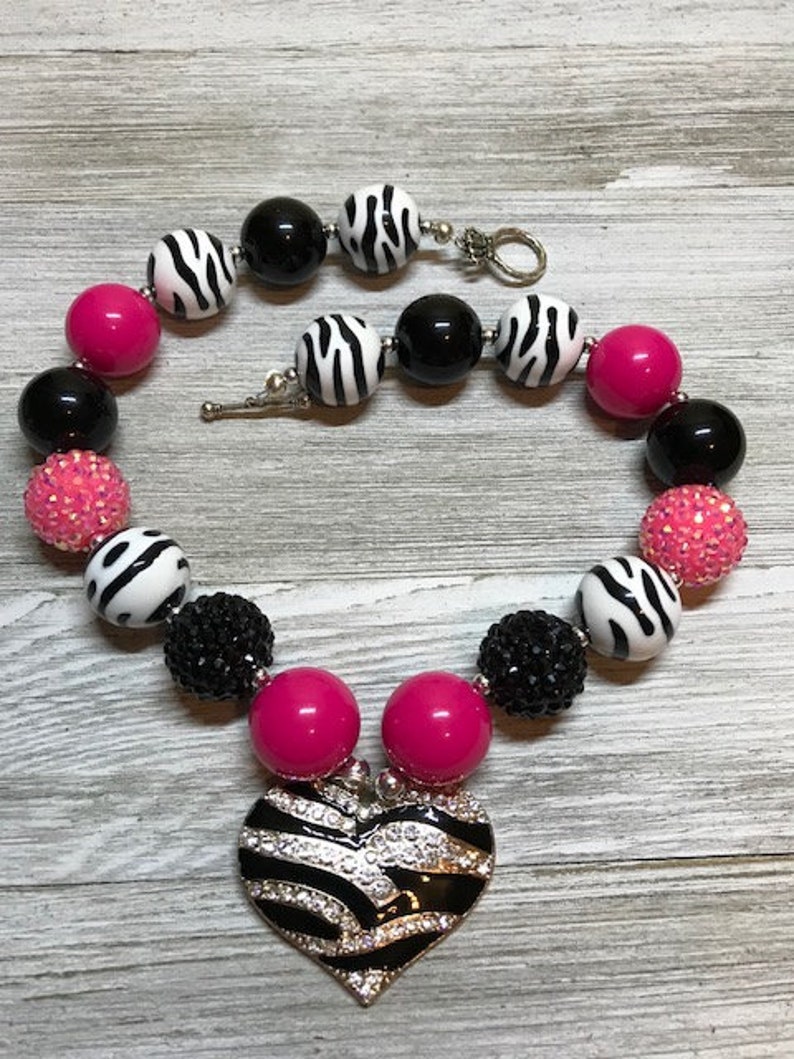 Girl/'s necklace Necklace Bubble bead necklace Acrylic beads Chunky beads Kid/'s jewelry Black and pink beads Child/'s necklace Jewelry