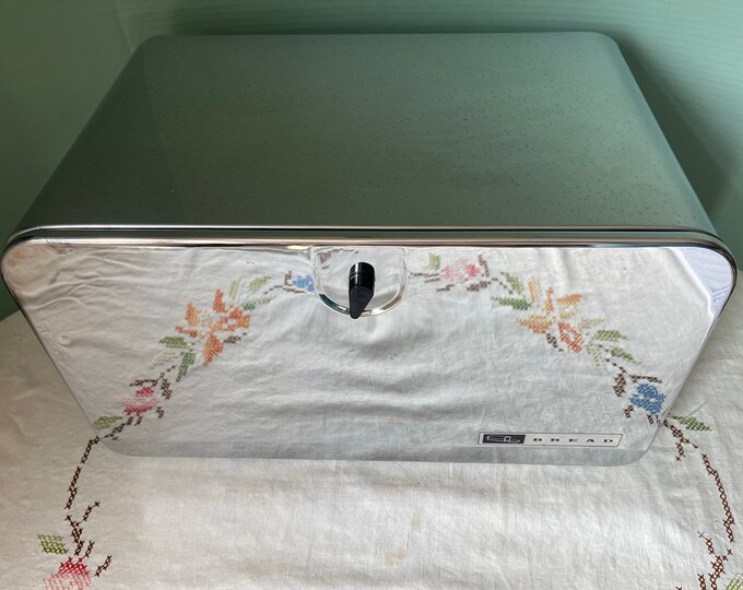 Vintage Bread Box Pantry Queen Kmart Large Chrome Bread Box With Pie