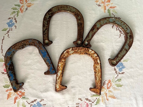 Vintage Horse Shoes : American Royal Horseshoe Game Set 4 Heavy Cast Iron  NO POSTS Old Fashioned Classic Family Yard Game Camping USA 