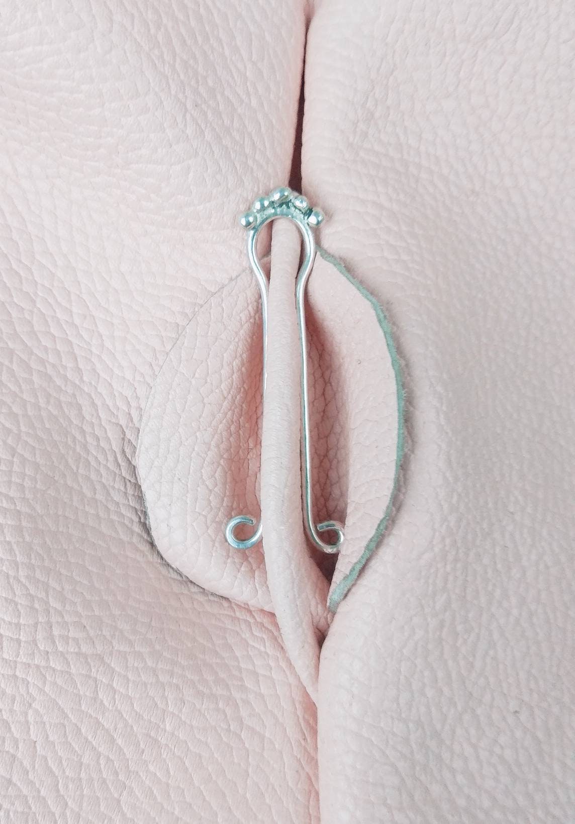 Clitoris jewellery deals