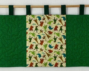 Wall protection, wall hanging for the large cot (Dino)