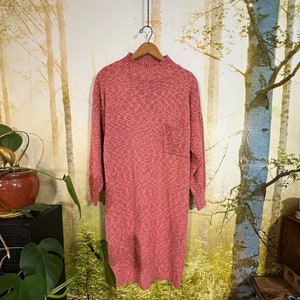Vtg 80&#39;s sweater dress by Interin, pink and black heather knit, L