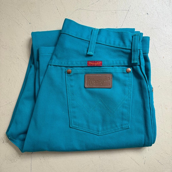 31x31, 90's Vtg Turquoise Wrangler jeans, (13 x 34 tagged) 100% cotton, made in the USA, Mint!