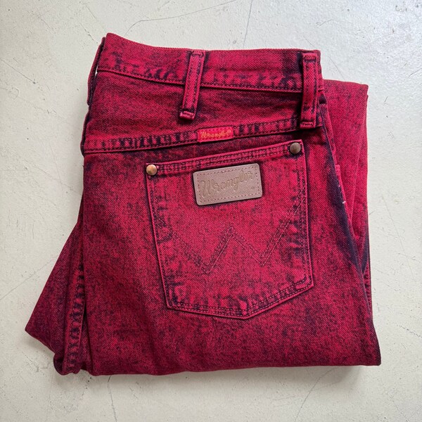 33x32.5,  90's Vtg Red Stone wash/acid wash Wrangler jeans, (15 x 32 tagged) 100% cotton, made in the USA, Mint!