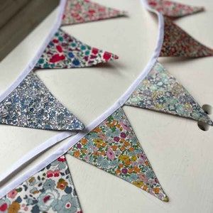 Banner Liberty Fabric