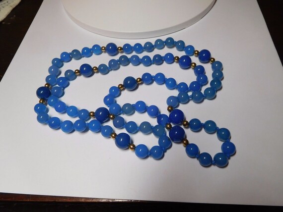 31 inch length Dyed Blue Chalcedony Quartz 8.0 mm… - image 2