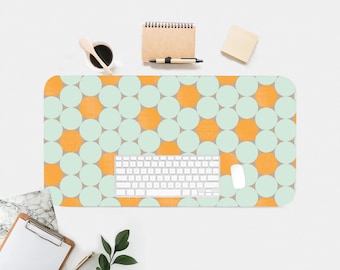 Retro Flower Print Desk Mat: Mid-Century Modern Workspace