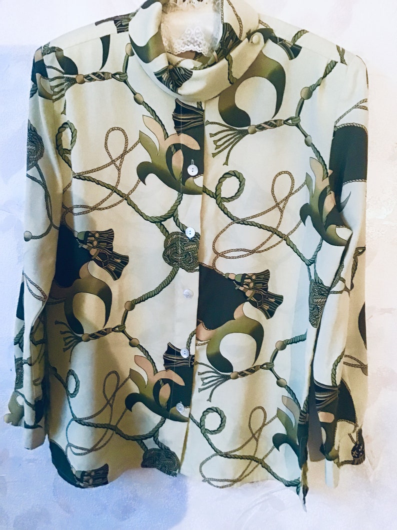 Vintage 80s Mint Blouse Silk Slip Size 38 opean