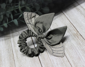Beetle scrunchie / natural scrunchie / Scarab scrunchie / goth scrunchie / insect wings scrunchie / Khaki scrunchie / Moth and Fae