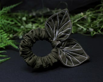 Small leaf scrunchie, small green scrunchie  / green leaves scrunchie, foliage scrunchie, plant scrunchie, by Moth and Fae