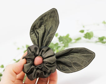 Cicada scrunchie, embroidered cicada wings scrunchie  / insect scrunchie / green scrunchie / ecofriendly scrunchie / Moth and Fae