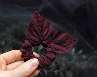 Small leaf scrunchie, small burgundy scrunchie  / dark red leaves scrunchie, red leaves scrunchie, plant scrunchie, by Moth and Fae
