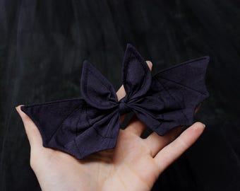 Big bat hair bow, Dark violet shiny hair bow, bat hair bow, Bat wings hair clip, witchy hair bow, goth hair, Moth and Fae