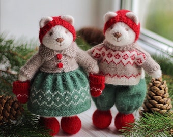 Knitted couple of bears in Christmas style - Christmas teddy bear toy in red and green