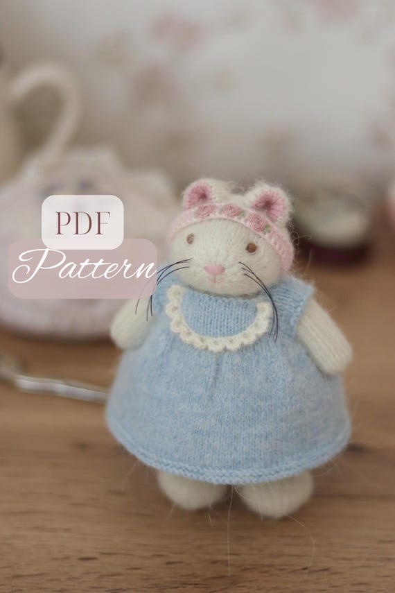 NEW! Knitting PDF Pattern for the little Mouse toy in ENGLISH - Knitted mouse in dress Pattern - How to knit a little Mouse toy tutorial