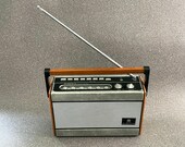 FAULTY Vintage Roberts RP28 3-Band Portable Radio, Grey Leather-ette Teak Wood, Retro Prop
