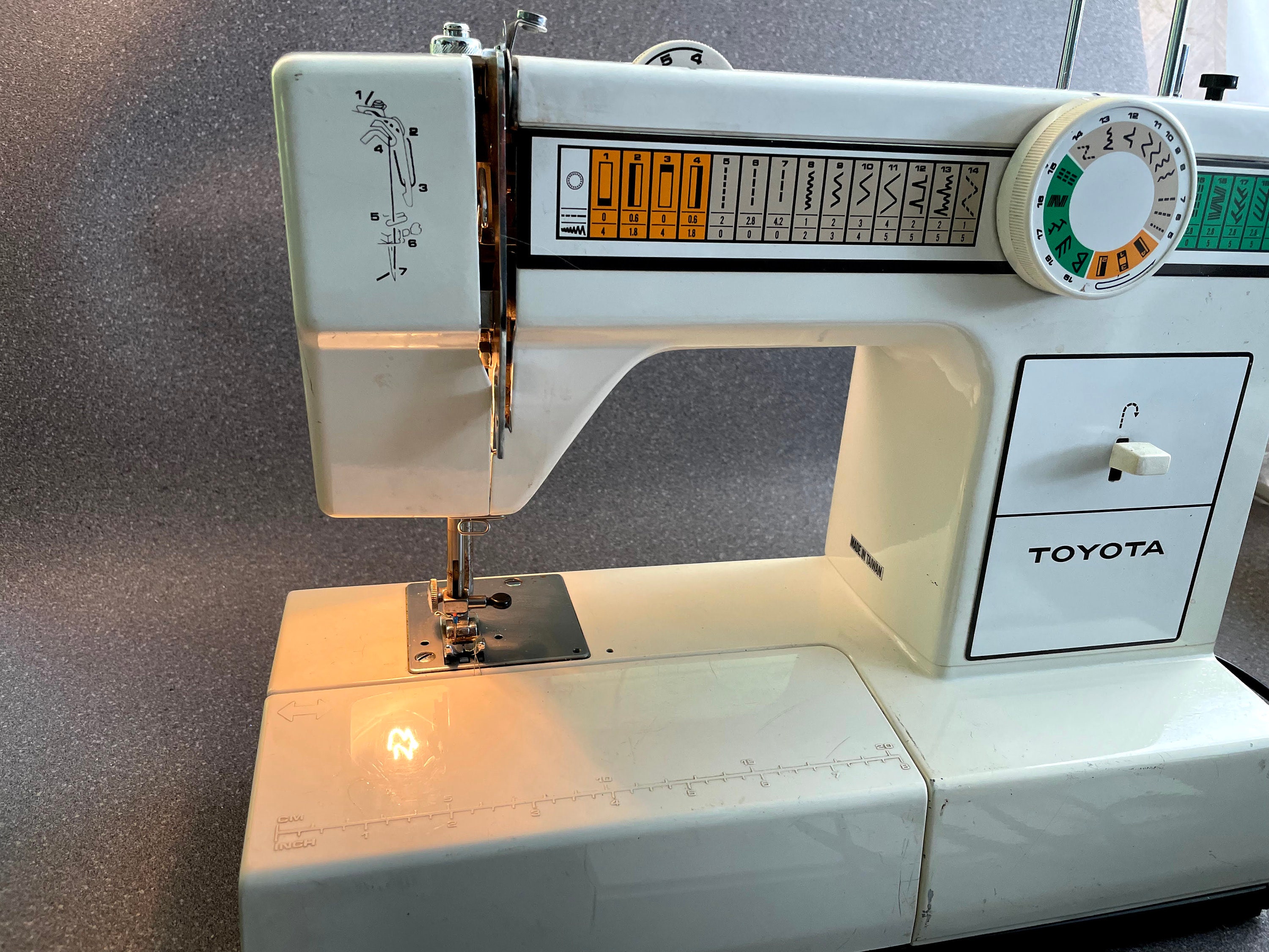 Toyota Model 2260 EC1 Series Sewing Machine with Pedal Fully Etsy