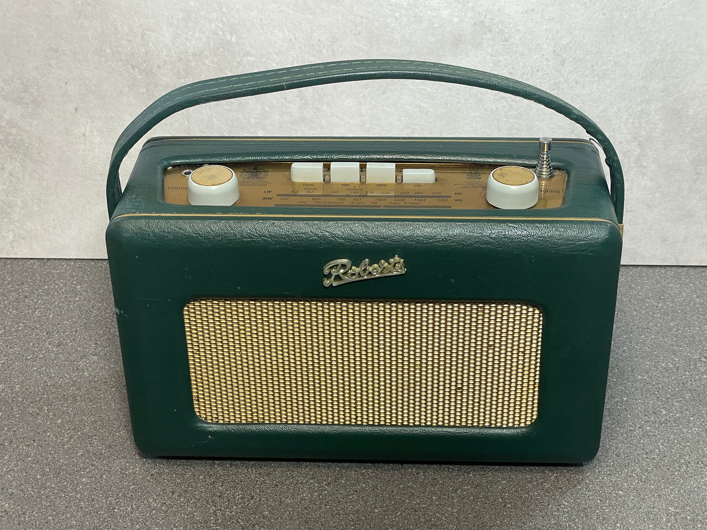 ROBERTS R250 クラシックラジオ ROBERTS R250 クラシックラジオ