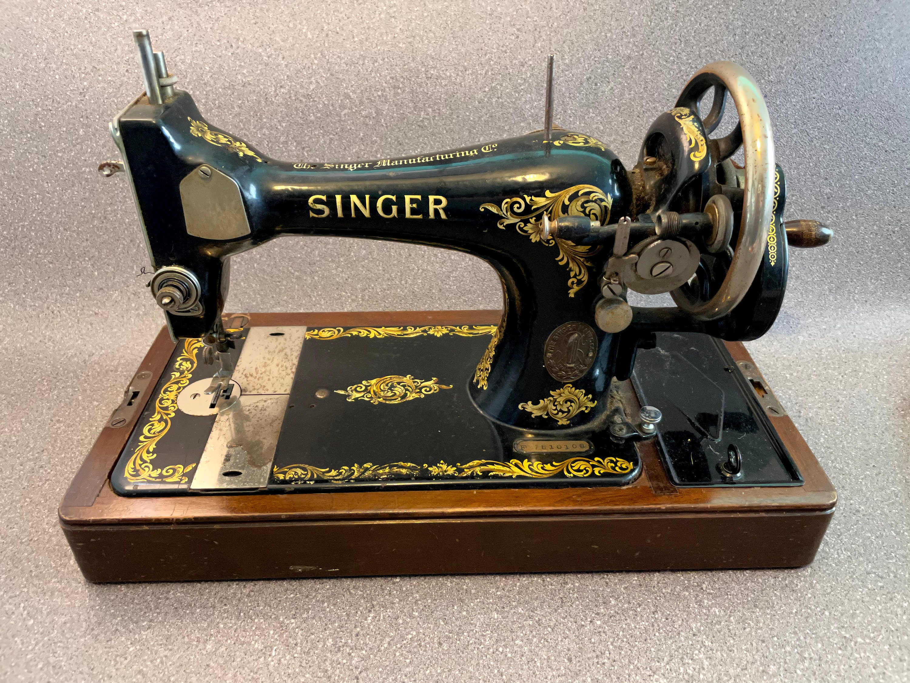 Vintage Singer 128K Manual Hand-Crank Sewing Machine 1917 In | Etsy