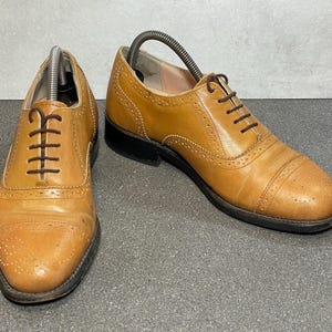 Samuel Windsor Handmade Tan/brown Leather Brogues Formal  display picture 3