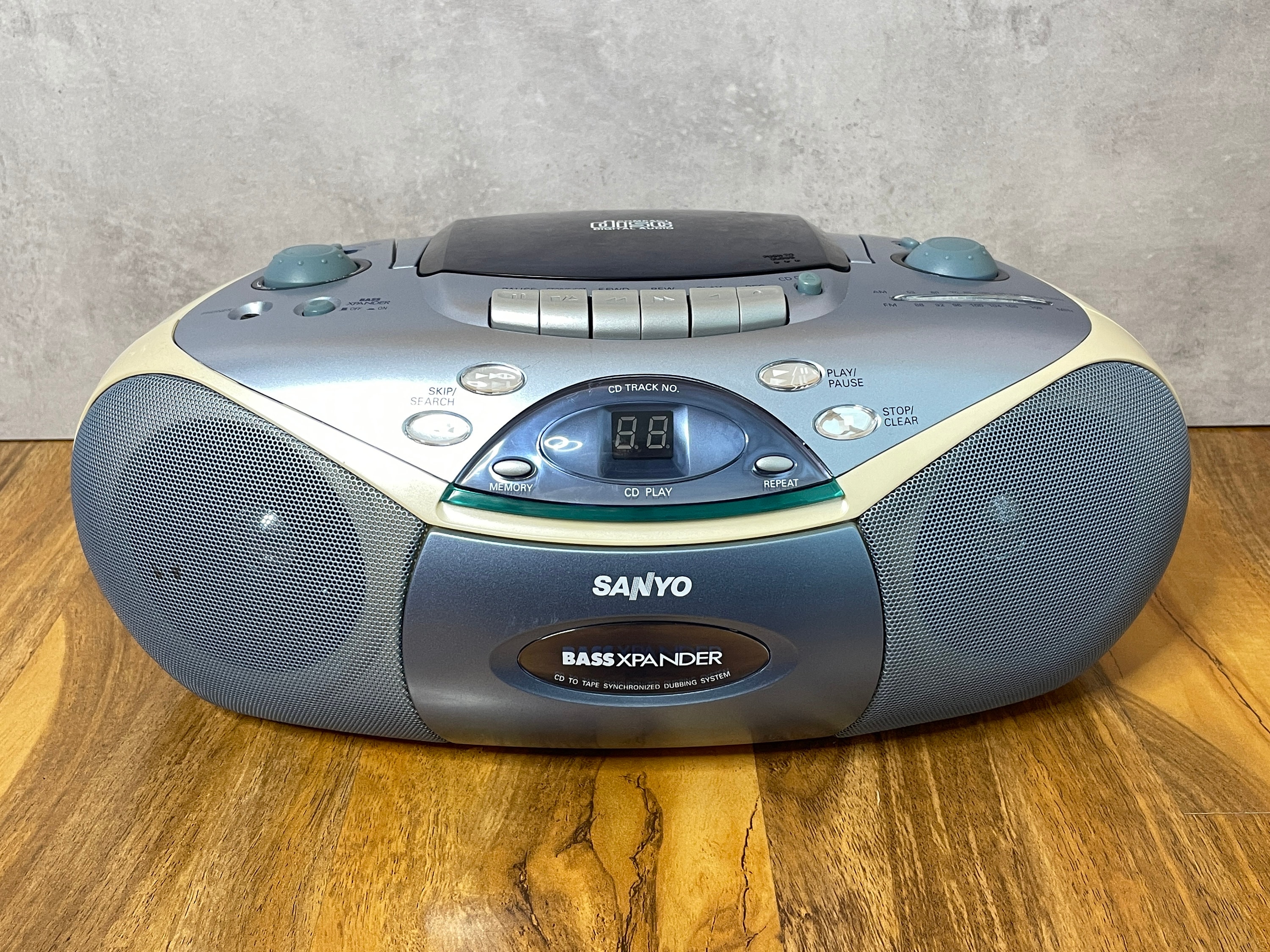 Sanyo MCD-ZX500 Portable Boombox Radio CD Cassette Tape - Etsy