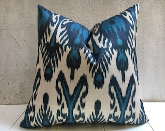 ikat pillow cover,10x24,handwoven,silk,cushion,decorative pilow,modern pillow cover,soft color,accent pillows,home decor,home living,silk