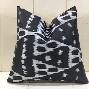 silk ikat pillow cover handwoven silk cushion decorative pilow modern pillow cover soft color accent pillows home decor home living 16x16