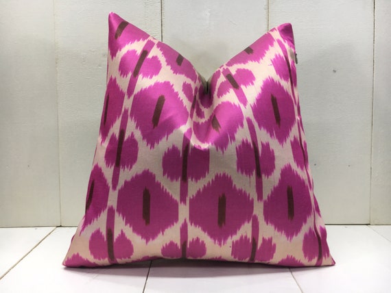 Ikat Seidenkissenbezug (40x40), handgewebtes Dekokissen