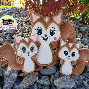 24 squirrel  designs file 5x7 digital embroidery  in the hoop ith, includes 24 designs and acorn freebie