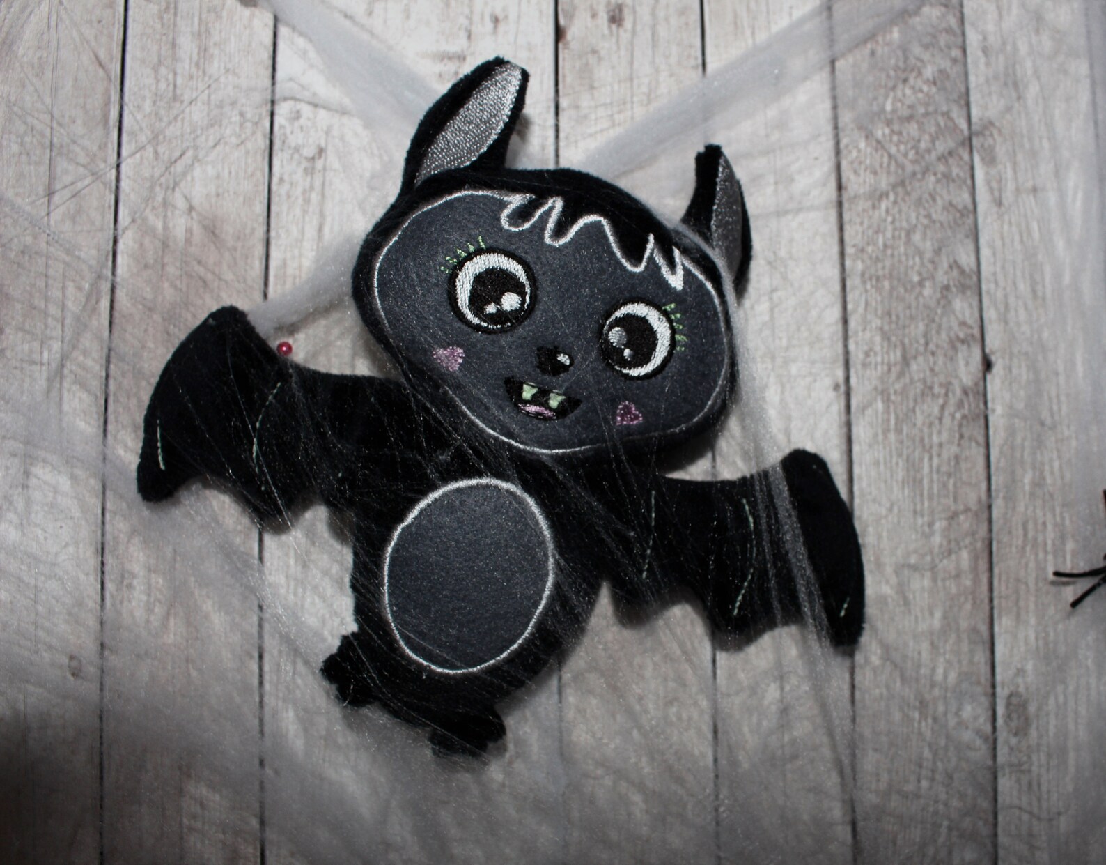 15 Designs, Digital Embroidery File Bat 6x10 in the Hoop Ith, Includes ...