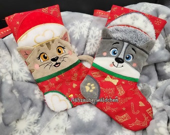 4  x digital embroidery file DOG CAT christmas stocking xmas gift BAG in the hoop ith 7x12"