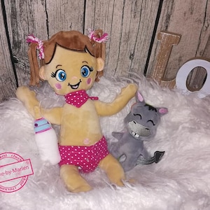 1. SET 12x Bambino 13x18 Bambola ITH nel cerchio - Pannolino Collo Sciarpa Bambino Bottiglia Cuddly Giocattolo 36 File Ricamo