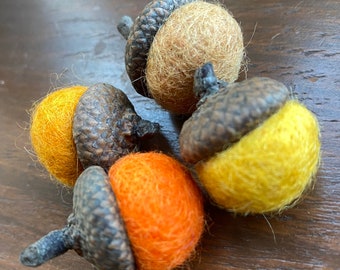 4 needle felted acorns